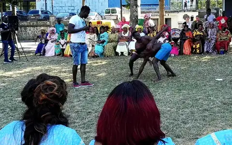 Wrestling match moment 3